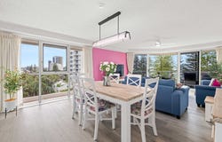 24/202 The Esplanade, Burleigh Heads, Qld 4220