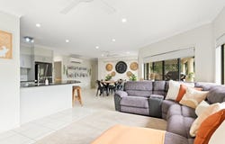 6 Stapleton Close, Redlynch, Qld 4870