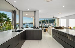 Pavillions 19/1 Airport Drive, Hamilton Island, Qld 4803