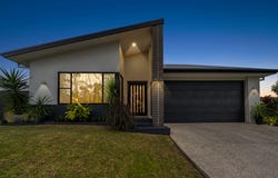 11 Myrtle Court, Mooloolah Valley, Qld 4553