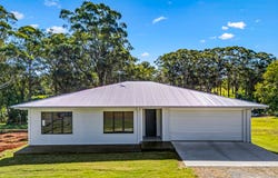 17 Mountain View Crescent, Russell Island, Qld 4184