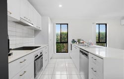 35 Oxbow Crescent, Lawnton, Qld 4501