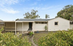 75 Taylors Road, Aberfoyle Park, SA 5159