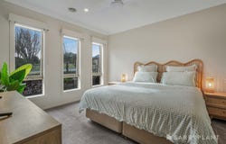 28 Davey Drive, Drouin, Vic 3818