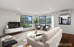 1/60-62 Gordons Hill Road, Lindisfarne, Tas 7015