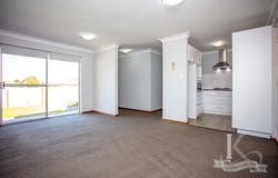 1/201 Royal Street, Yokine, WA 6060