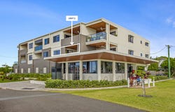 2/12 Anning Avenue, Golden Beach, Qld 4551