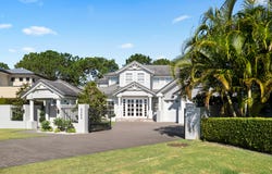 2265 Banksia Lakes Drive, Sanctuary Cove, Qld 4212