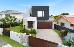 43 Sunshine Boulevard, Broadbeach Waters, Qld 4218