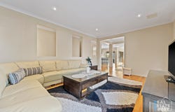 2 Willand Court, Hampton Park, Vic 3976