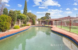 1  Kurunjang Drive, Kurunjang, Vic 3337
