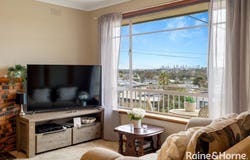 42 Devereaux Street, Oak Park, Vic 3046
