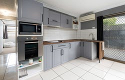 2/12 Rowell Street, Zillmere, Qld 4034