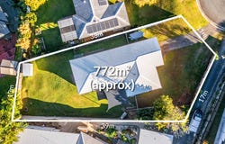 10 Dearne Place, Carrara, Qld 4211