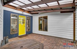 18 Shirley Street, Coochiemudlo Island, Qld 4184