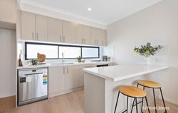2 Hermes Close, Mooroolbark, Vic 3138