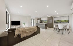 5 Prince Street, Belmont North, NSW 2280