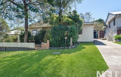 8 Trumpy Street, Silkstone, Qld 4304