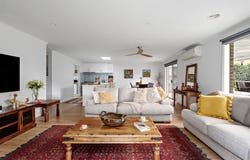 8 Wilson Avenue, Bittern, Vic 3918