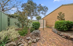 21/25 Pinkerton Circuit, Kambah, ACT 2902