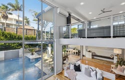 10 Boos Road, Forresters Beach, NSW 2260