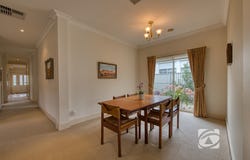 14 St Leonard Way, Pakenham, Vic 3810