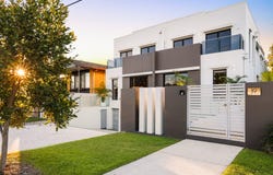 19 Wells Street, Southport, Qld 4215
