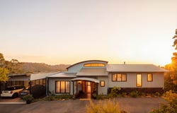 269 Upper Brookfield Road, Upper Brookfield, Qld 4069