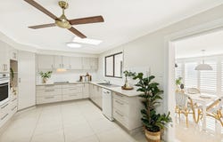 3 Pangari Close, Wyoming, NSW 2250