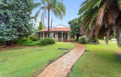 39 Lakeshore Close, Ballajura, WA 6066