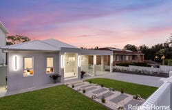 37 Clarke Street, Peakhurst, NSW 2210