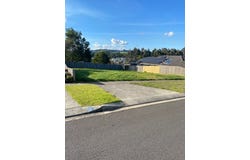 75 Walker Drive, Drouin, Vic 3818