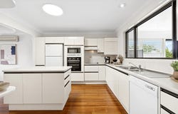 3 Travolta Street, Stafford Heights, Qld 4053