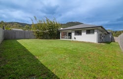 24 Parkside Court, Cannonvale, Qld 4802