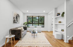 1/5 Lowe Court, Doncaster East, Vic 3109