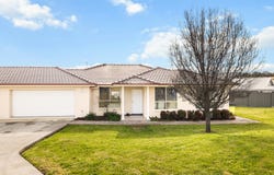 18 Evesham Circuit, Tamworth, NSW 2340