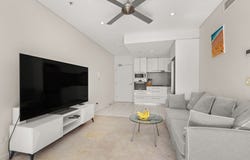 1016/16 Hamilton Place, Bowen Hills, Qld 4006