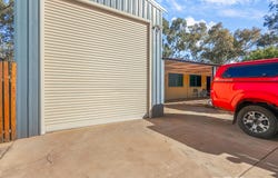 2 Hardey Crescent, Dampier, WA 6713
