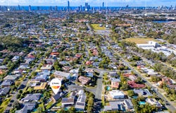 6 Banyan Court, Ashmore, Qld 4214