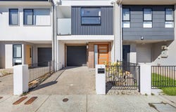 5 Pavy Close, Lightsview, SA 5085