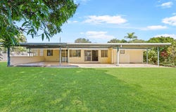 8 Compass Close, Edge Hill, Qld 4870