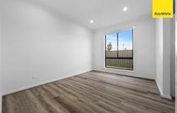 4 Pintail Drive, Melton South, Vic 3338