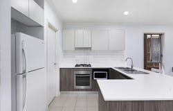 8 Bunker Parade, Bonnyrigg, NSW 2177