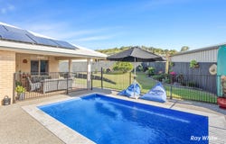 8 Downs Field Place, Taroomball, Qld 4703