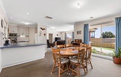 1/2 Grimmer Street, Portarlington, Vic 3223