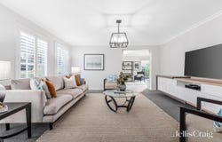 17 Monomeath Close, Doncaster East, Vic 3109