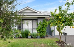 42 Aquamarine Parade, Treeby, WA 6164