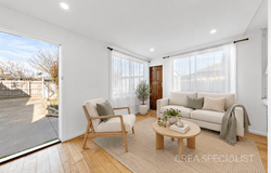 18 Burgundy Crescent, St Albans, Vic 3021