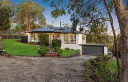103 Emmett Road, Crafers West, SA 5152