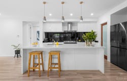 9 Kite Close, Moggill, Qld 4070